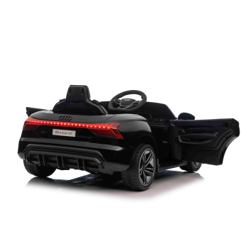 Audi RS E-Tron GT na akumulator Czarny + Pilot + Napęd 4x4 + Radio MP3 + LED + EVA